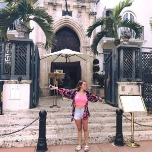 Meet your Posher, Fernanda